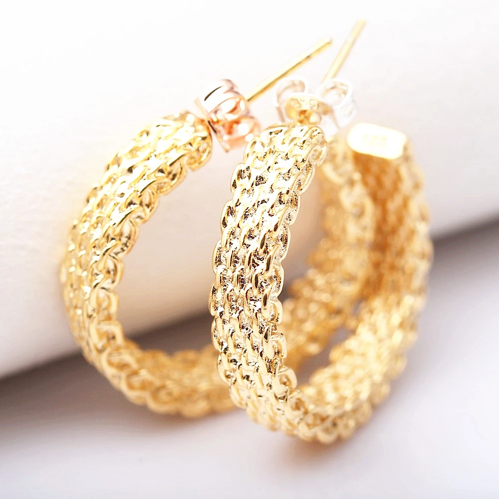 

Fashion Women Cartilage Lobe Earrings Piercing Sensitive Ears Cuff Tiny Hoop Cubic Zirconia Hoop Lightweight