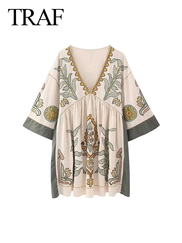 

Платье женское с длинным рукавом, V-образным вырезом и вышивкой