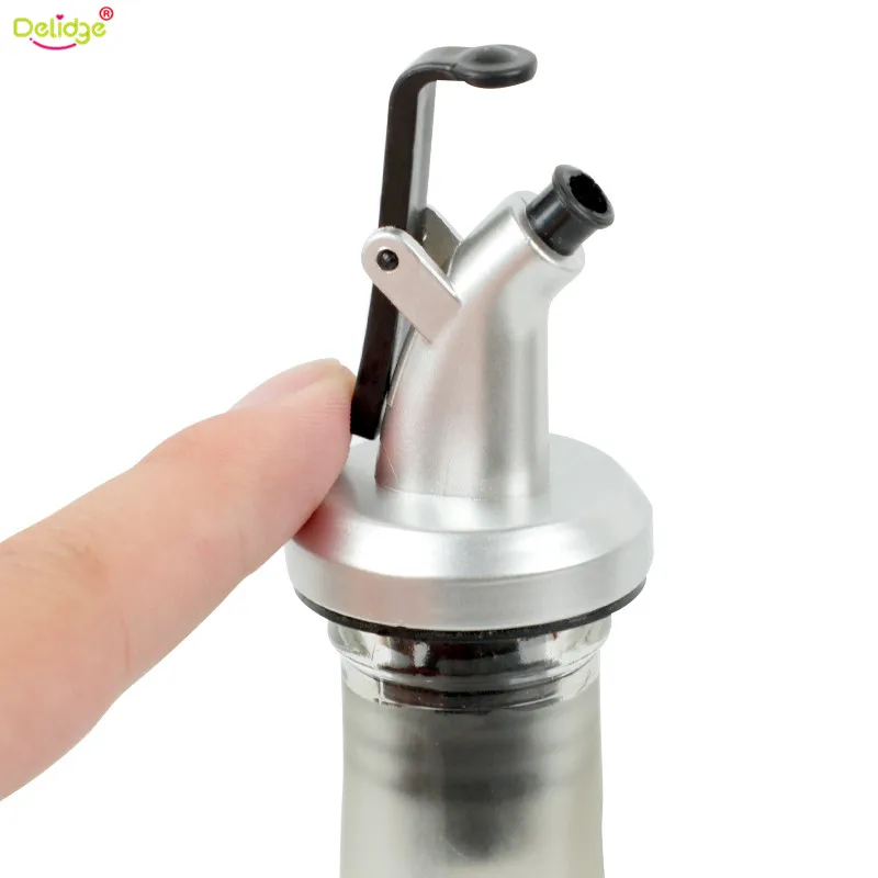 

Oil Sprayer Liquor Dispenser Wine Pourers Flip Top Oil Bottle Cap Stopper Tap Faucet Bartender Kitchen Accessories