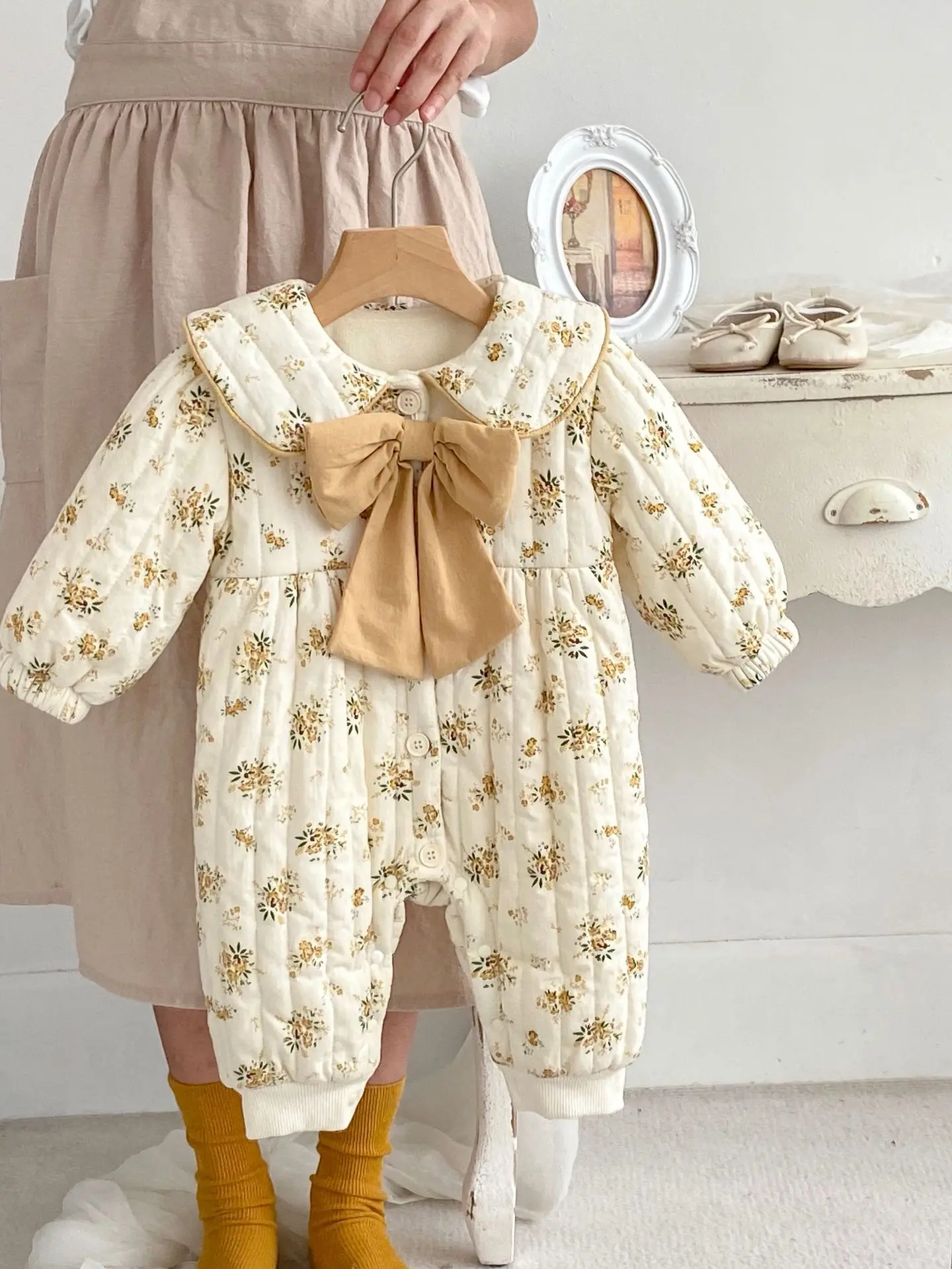 

Зимний флисовый утепленный комбинезон для маленьких девочек, милый теплый комбинезон с цветочным принтом и бантом, Одежда для новорожденных и девочек из бархата