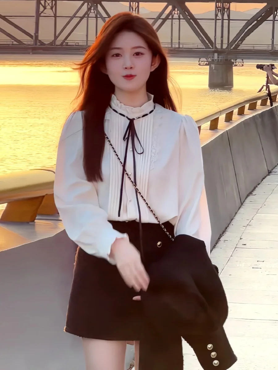 French sle Palace Sle Bow Lace-up White Shirts Women Early Autumn New Design Sense Western Fashion Beautiful Top