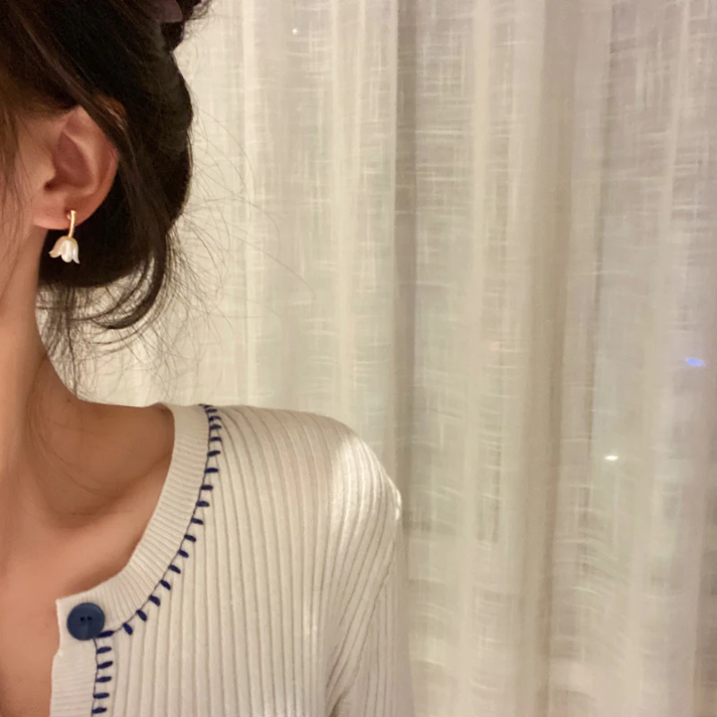 

IHUES New Fashion Earrings Delicate Flower Ear Clips Women Bijoux Jewelry Brincos Pendientes Mujer