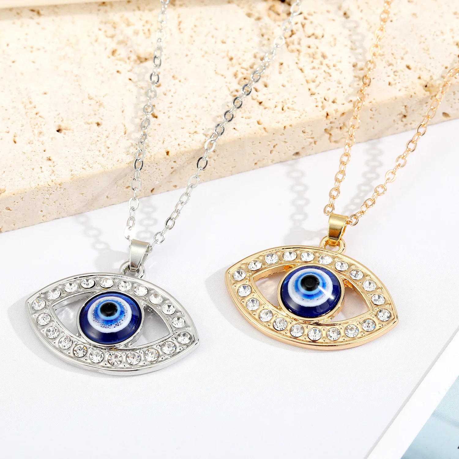 

Shiny Hollow Evil Eye Pendant Necklaces For Women Jewelry Turkish Blue Eye Sweater Clavicle Chain Necklace