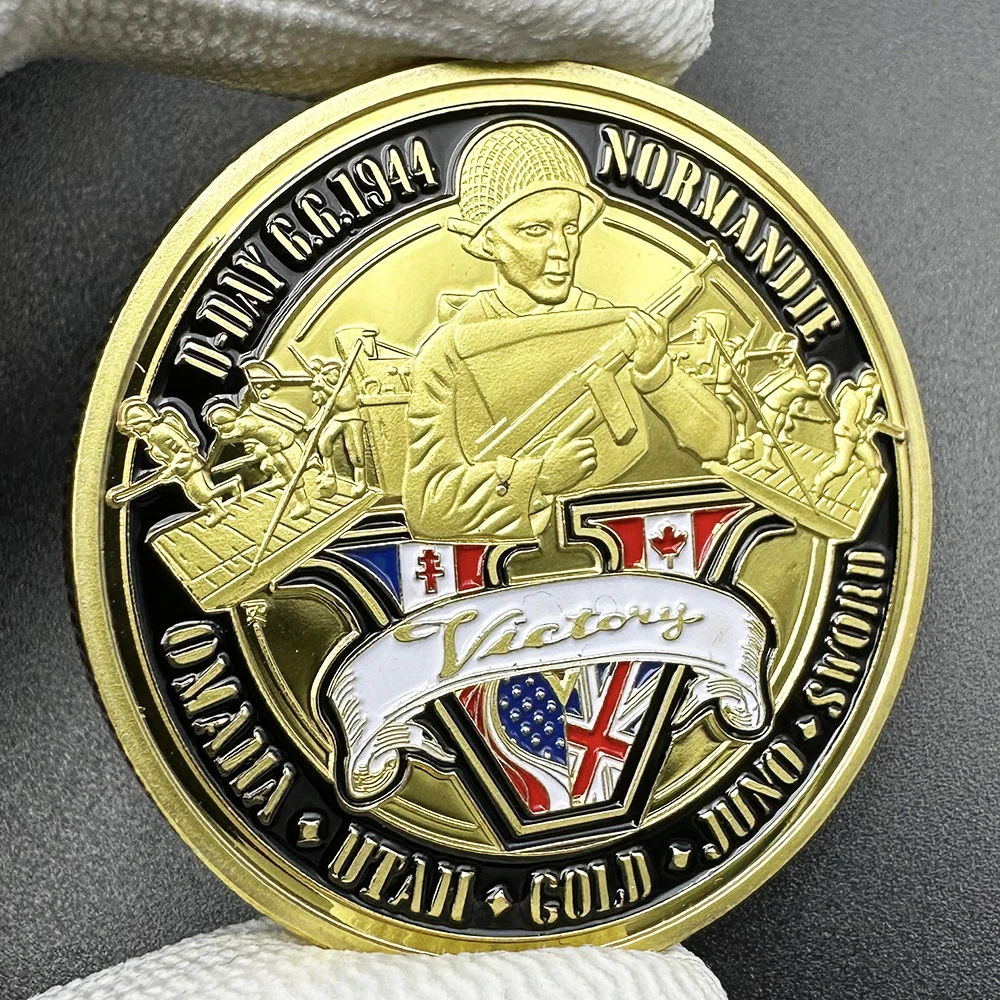 Коллекционная монета Нормандия 1944 год юрген торвальд разгром на востоке поражение фашистской германии 1944 1945