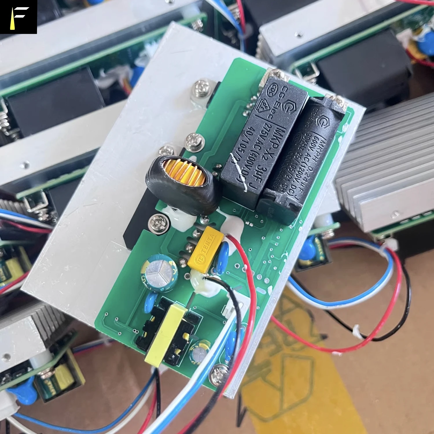 

Сценические спецэффекты, огнемет, искровой фонтан, детали машины, отопление, материнская плата, катушка двигателя, вентилятор, универсальная модель