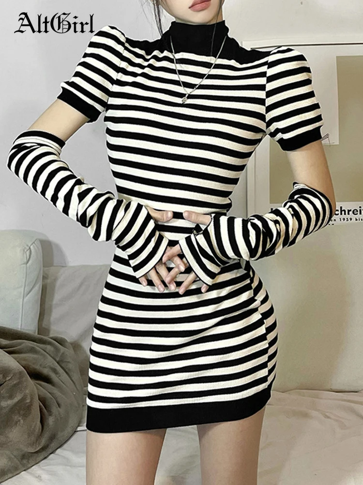 

AltGirl Fairycore Striped Dress Women Streetwear Harajuku Vintage Punk Short Sleeve O-neck Slim Dress Y2k Aesthetic Gothic Dress