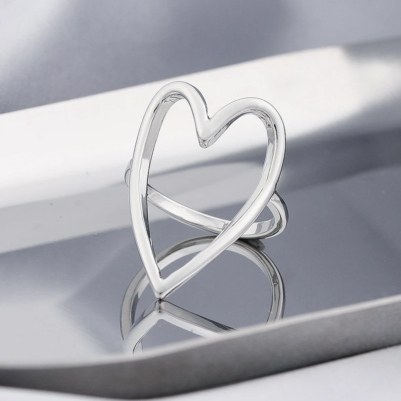 

Fashion Simple Hollow Heart Gold Color Plated Ring For Women Rings Gift Party Jewelry For Girlfriend Wholesale Gift