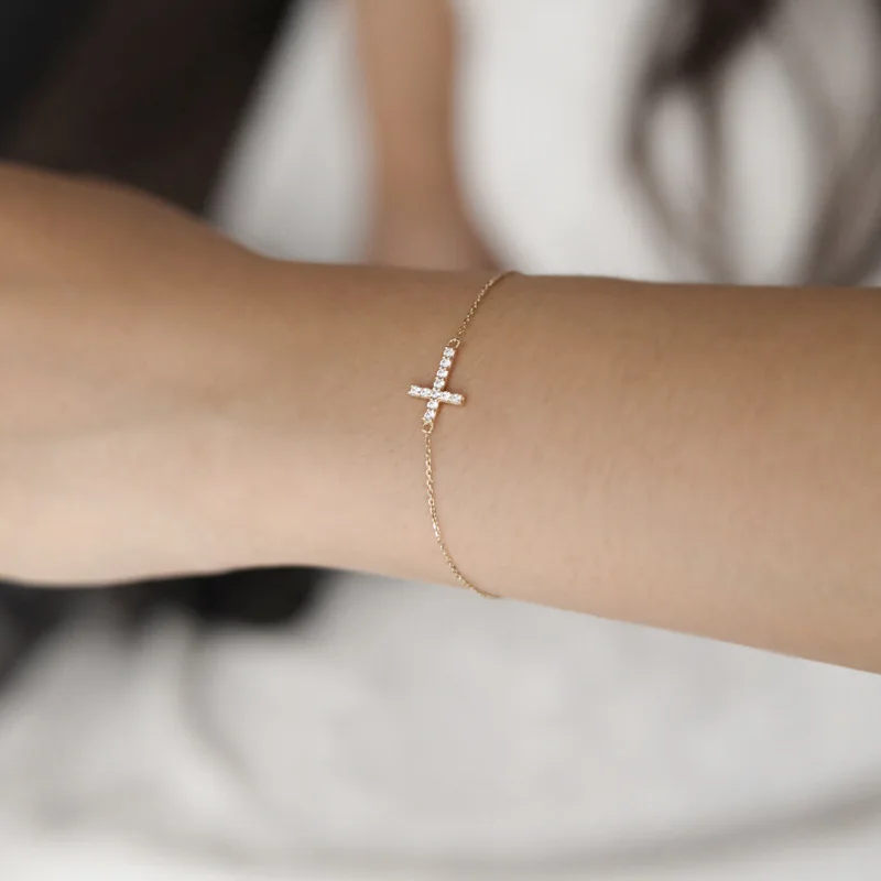 

Eternal Classic Diamond Cross 925 Sterling Silver Plated 14K Gold Fine Bracelet Folded Women Xia Xiaozhong's Light Luxury Design