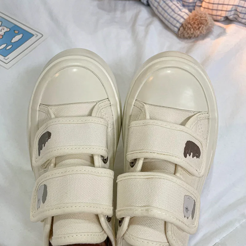

Girls Canvas Platforms Shoes Women Ugly Cute Big Head Beige Deck Shoes for Ladies Sneakers Platform Chunky Casual Lolita Flats