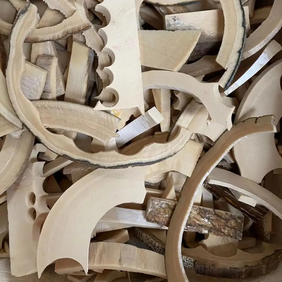 Natural Animal Mammoth Tooth Scraps Mammoth Tooth Small Mammoth Tooth Scraps Ice Pendant Beaded Small Brand Pendant Handmade