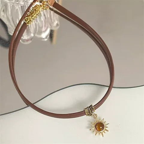 Имикслот винтажное колье-чокер из искусственной кожи коричневого цвета