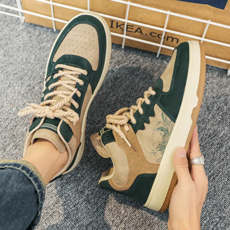 Harajuku style Men's Skate Shoes Designer Printed Men's Sneakers High top Skateboard Shoes Male Canvas Sneakers Chaussure Hombre