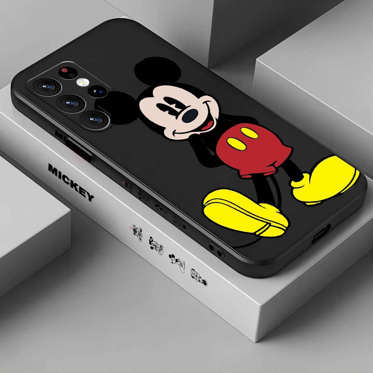 

Disney Mickey Cool For Samsung Galaxy S23 S22 S21 S20 FE Ultra Plus S10 Lite 5G Liquid Left Rope Cover Phone Case