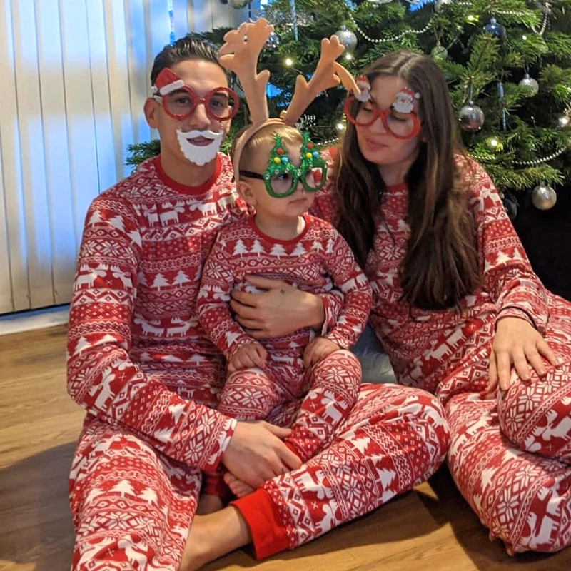 Christmas Family Matching Pajamas Outfits Set Classic Elk Red Print Adult Dad Father Mother Kids Sleepwear Baby Boy Girl Clothes