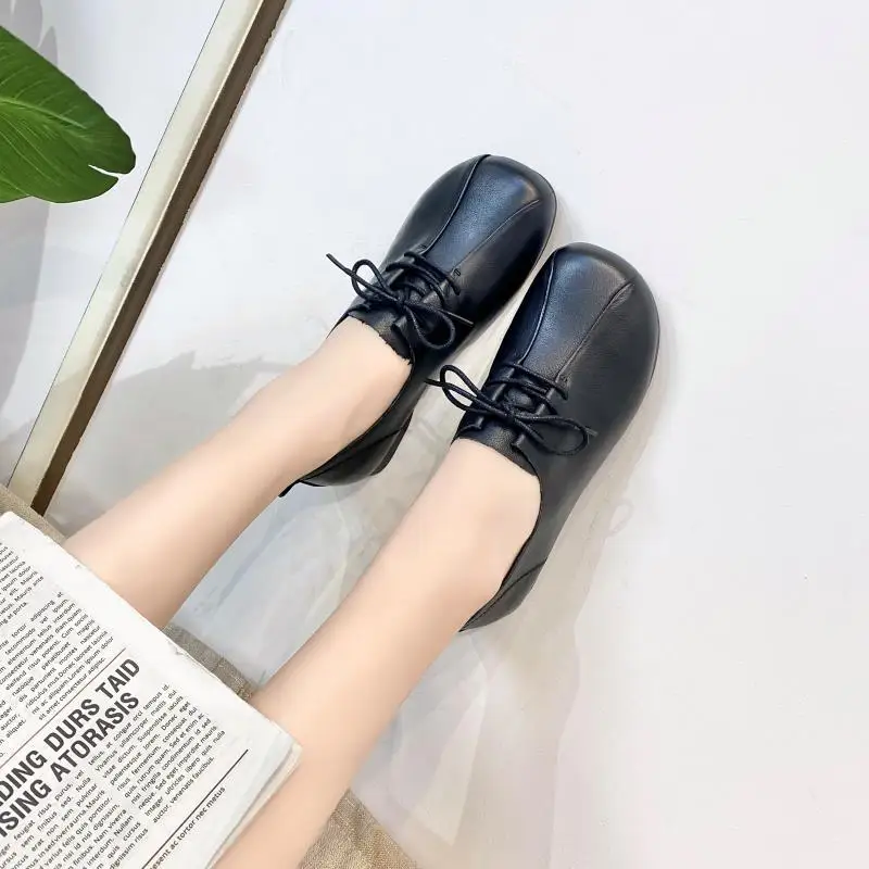 Винтажные туфли из натуральной кожи с круглым носком и нескользящей подошвой |