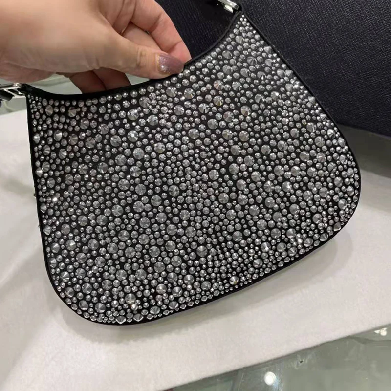 

Дизайнерские модели, ретро, ​​полный бриллиантов, диагональ, сумка через плечо, новая женская, модная, седельная, сумка-полумесяц, большая в...