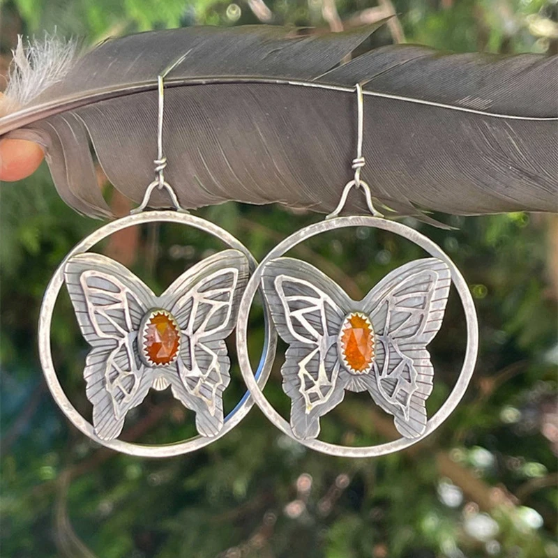 

Latest Bohemian Vintage Butterfly Fashion Jewel Earrings Women's Exaggerated Pendant Earrings Anniversary Party Gifts