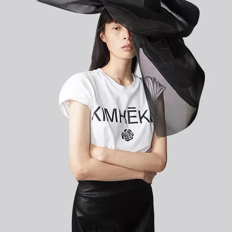 

2022 Summer Woman Roses Letter Print Crew Neck Basic T-shirt