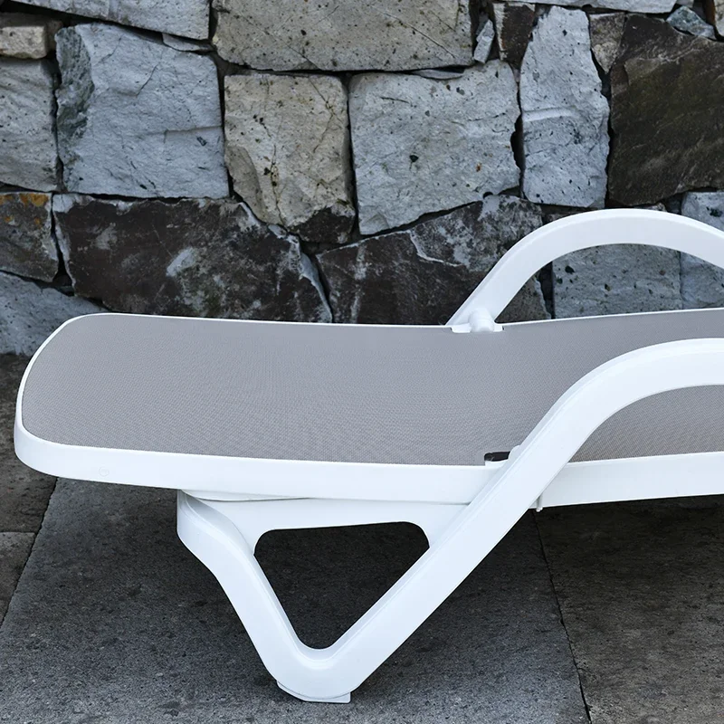 Полипропиленовые пластиковые шезлонги для бассейна пляжа и отдыха