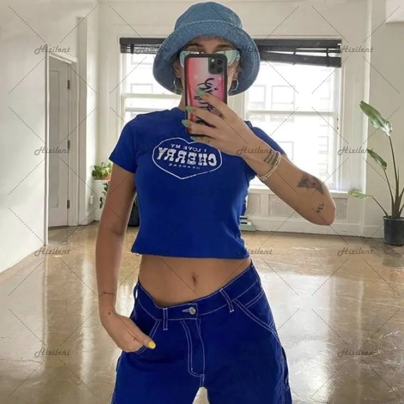 Женская футболка с круглым вырезом коротким рукавом