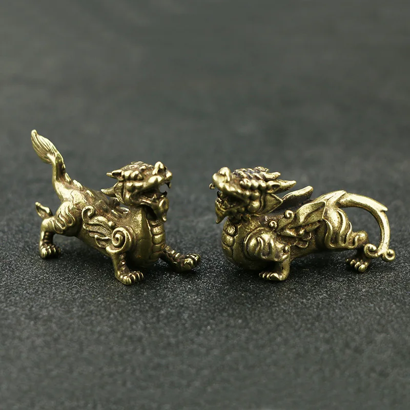 

Antique Small Copper Crafts Ornaments Pure Copper Pixiu Ornaments A Pair of Brass Unicorn Small Ornaments Handle Pieces
