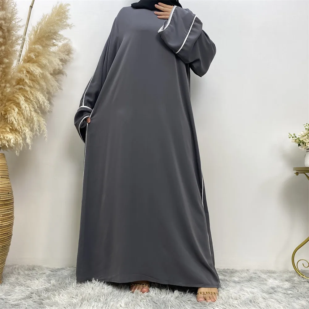 Simple Style 2023 New Fashion Muslim Women Plain White Edge Net Color Large Size Lace-up Dress Abaya Dress Long Dresses