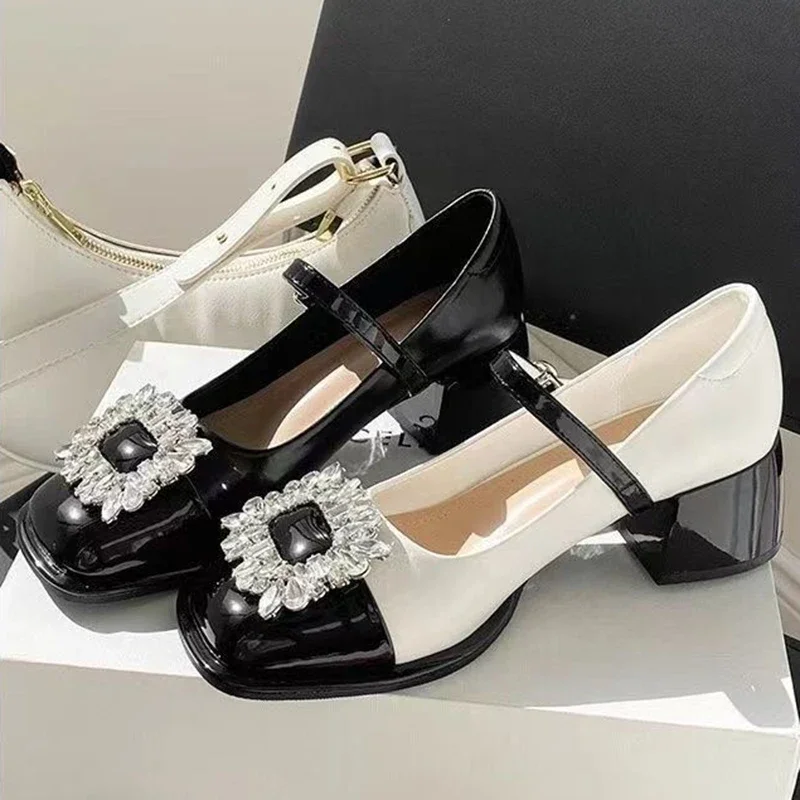 Женские туфли мэри джейн на высоком каблуке новинка 2024 лаковая кожа квадратный