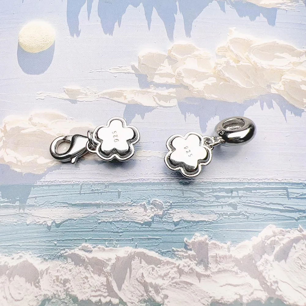 Женский кулон в виде синего цветка из серебра 925 пробы