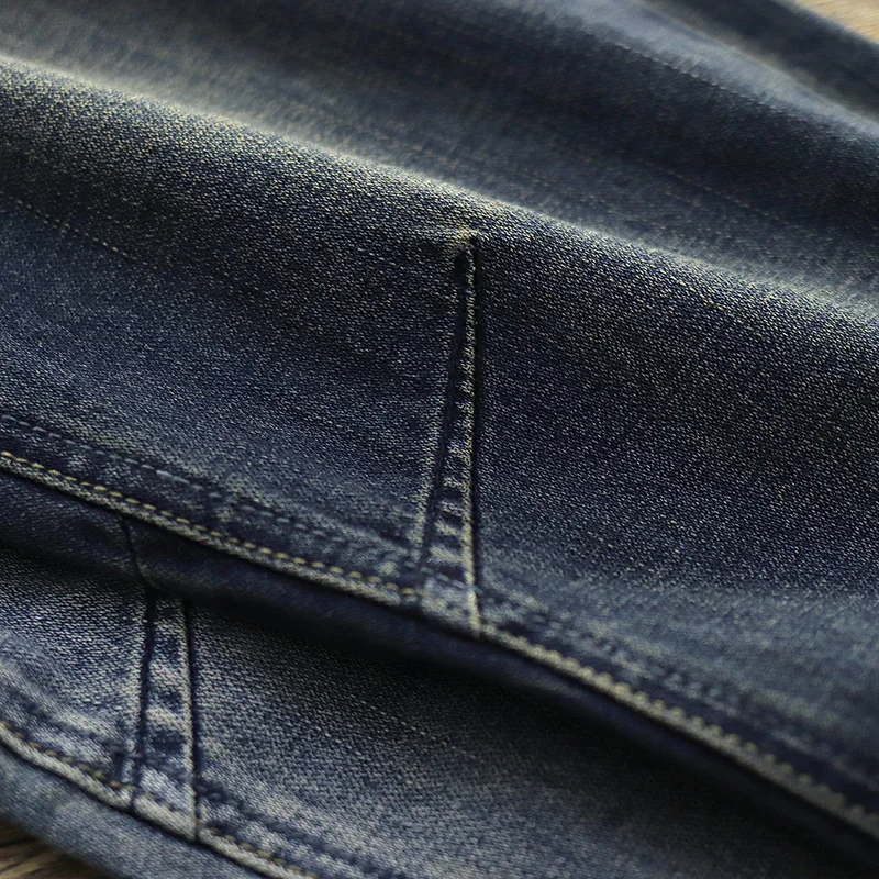 Retro American denim trousers men's Ami Kaji sand wash old slim small straight washed jeans.