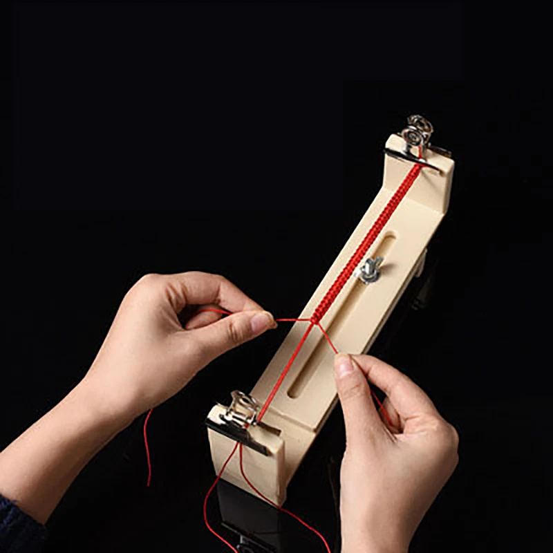 

1 комплект, плетеный браслет