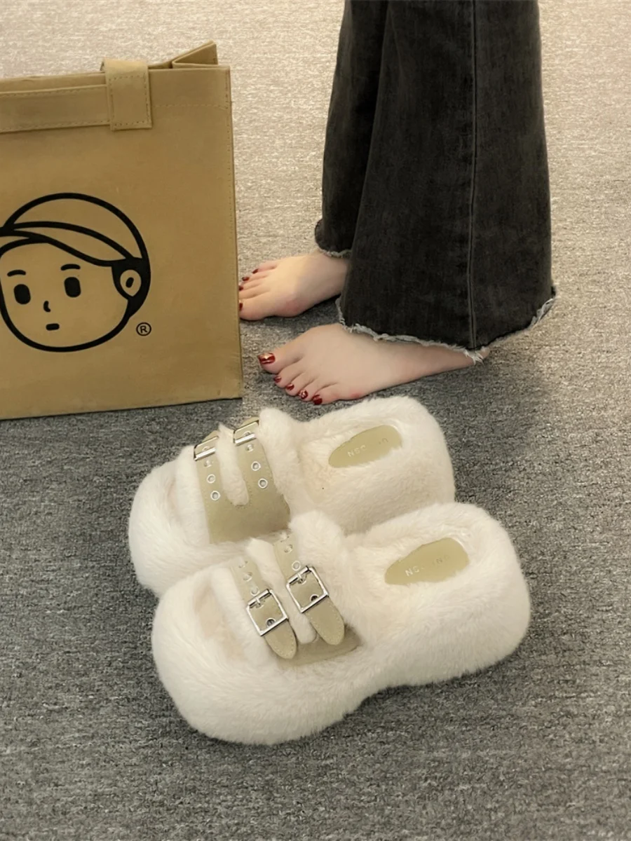 

Шлепанцы женские из флока, на платформе и каблуке