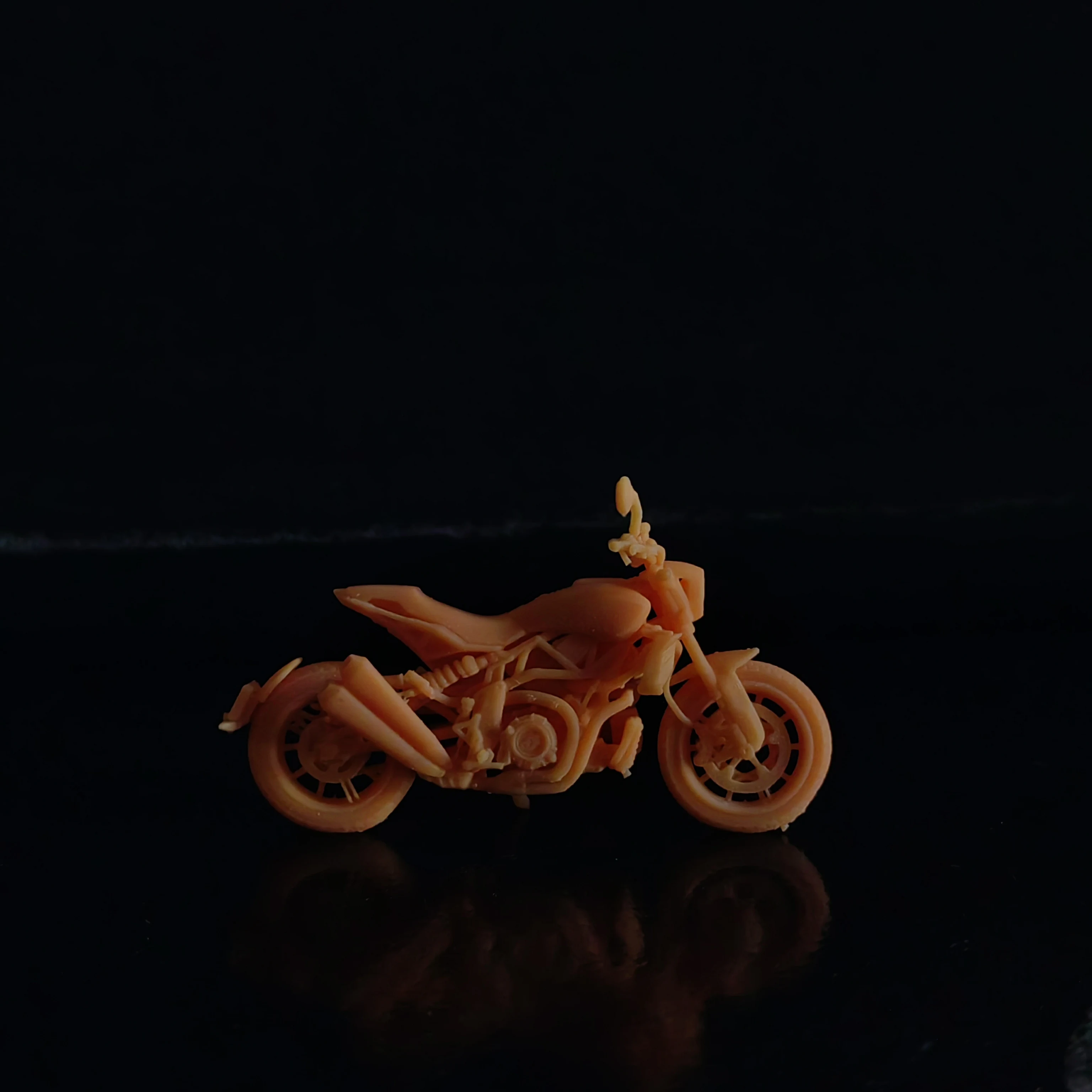 

Модель 1/64 в масштабе 1/43, фотоальбом, миниатюрная картина вручную, T532