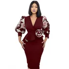 Женское платье-карандаш средней длины, с V-образным вырезом