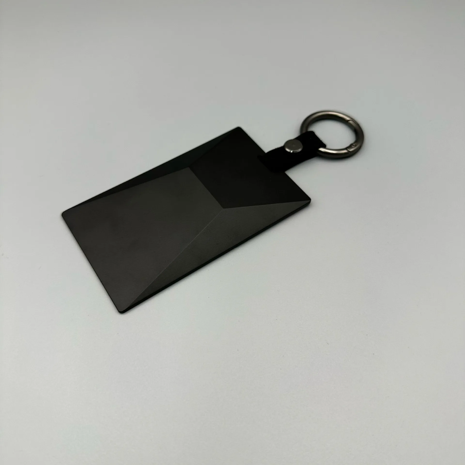 Фото Защитный чехол для NFC-карты из алюминиевого сплава в стиле Cyber для Tesla, Xiaomi, Li Auto, Zeek №5