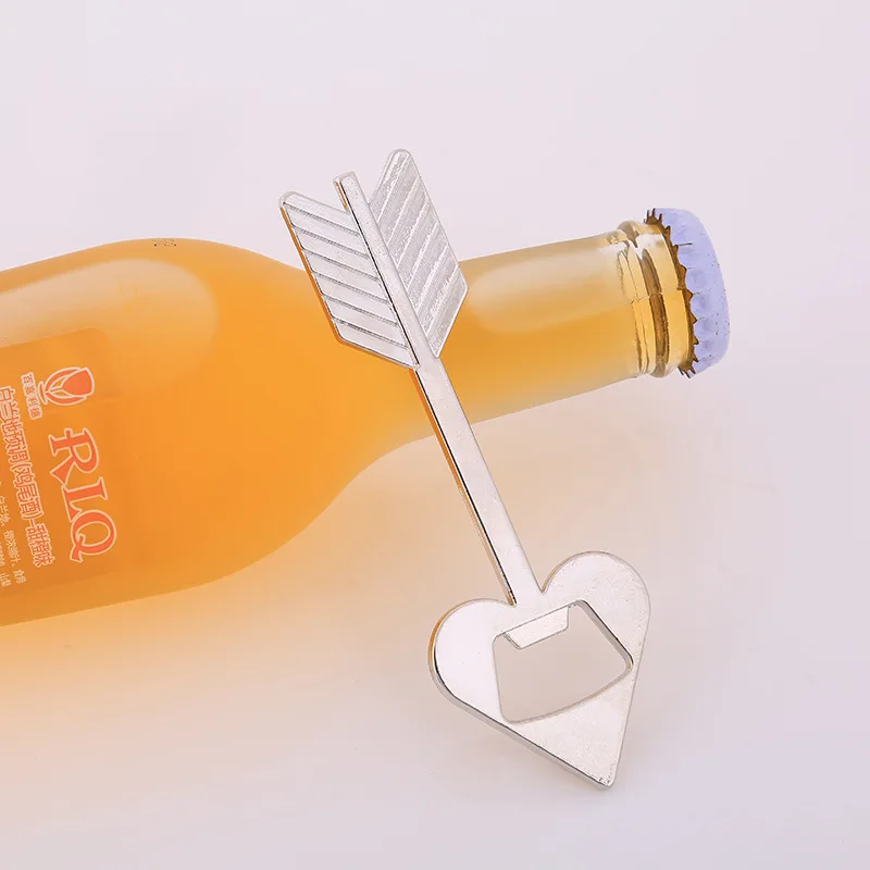 Свадебные сувениры для гостей забавпиное во открывалка бутылок рекламные