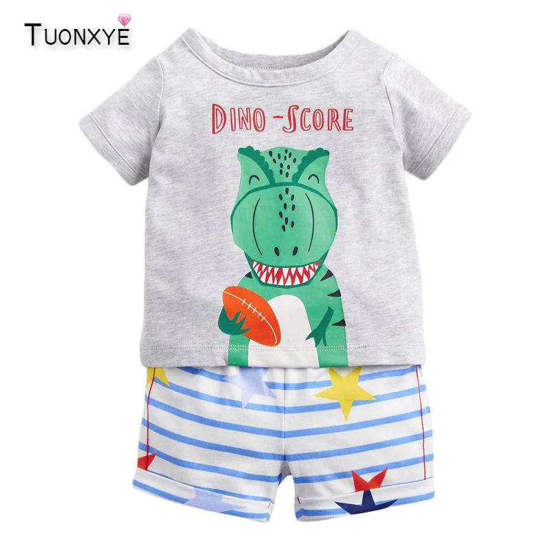 

Повседневный хлопковый комплект TUONXYE, вязаные полосатые шорты с коротким рукавом для мальчиков 2-7 лет с изображением крокодила, динозавра, а...