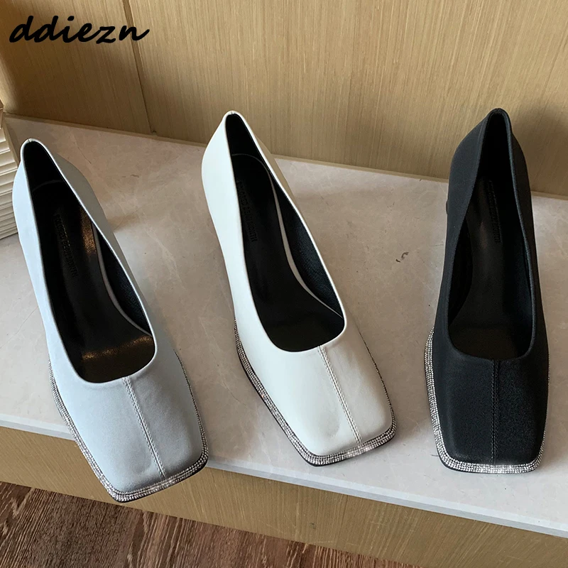 

Туфли-лодочки женские на высоком каблуке, без застежки