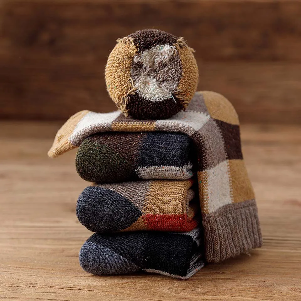 Winter Men's Wool Socks Thick Warm Harajuku Retro Large Size Plaid Casual Cashmere Long Merino Socks Men