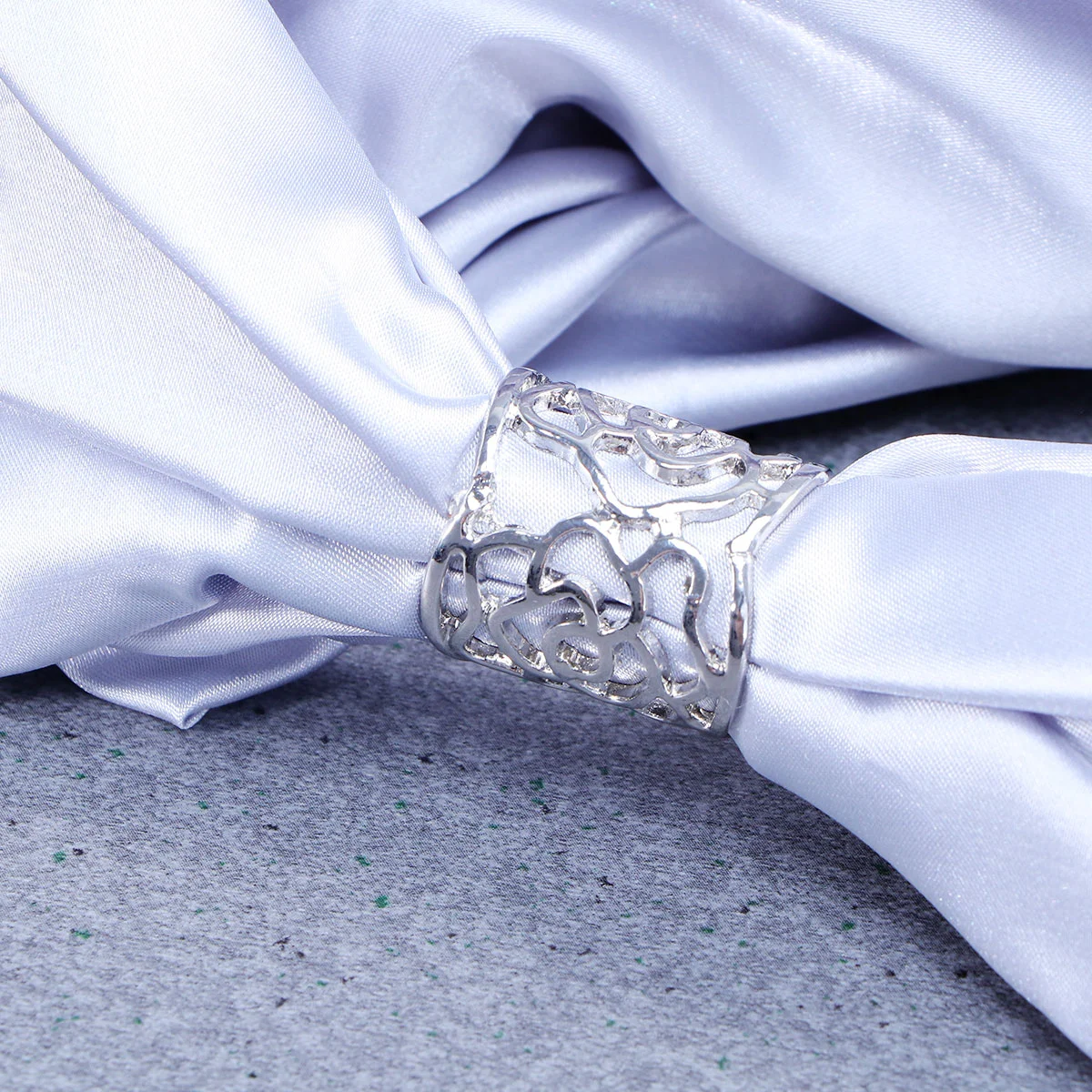 Шарф с розой кольцо пряжка скользящая трубка шарфы розами брошь позолоченная