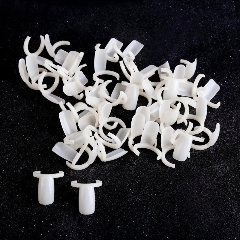 Набор из 50 карточек для демонстрации маникюрных дизайнов с кольцами, бутылочками геля и липкими наклейками для практики и показа полных ложных ногтей разных цветов и стилей.