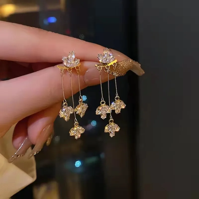 

Shiny Rhinestone Long Tassel Leaves Earrings For Women Exquisite Zircon Bowknot Pearl Chain Earring Wedding Party Charm Jewelry