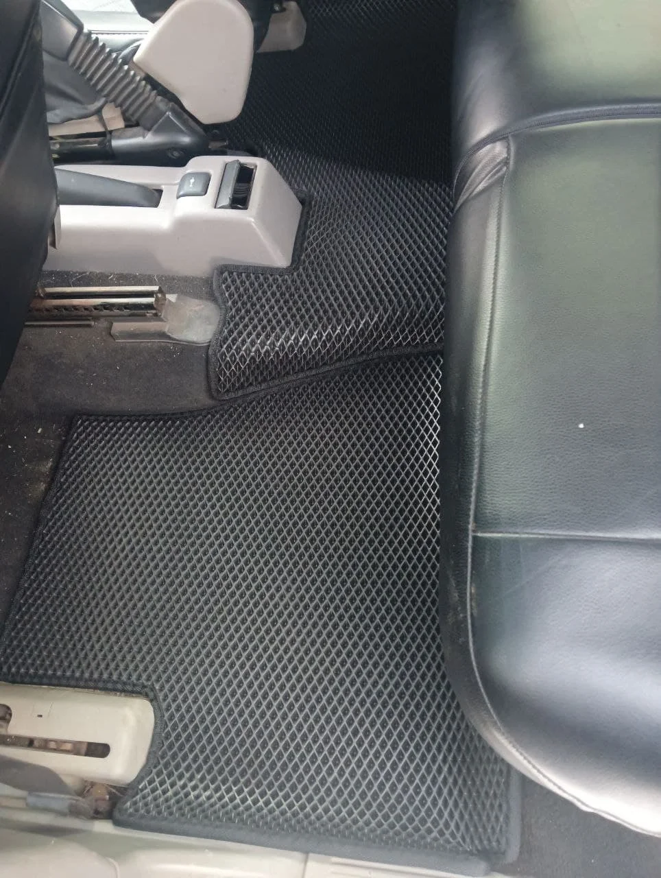 Коврики ЭВА С БОРТАМИ для Ленд Ровер Фрилендер 1 поколение комплект из 5 ковриков