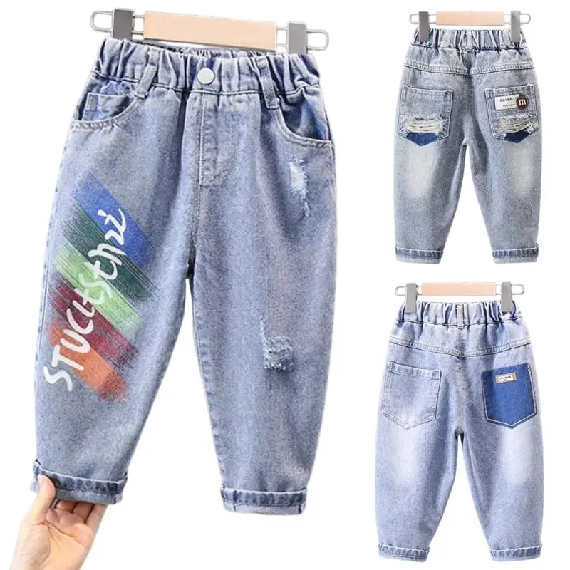 

Child of Ruff Gins Hole Gins pants Child fashion South Korea Random-style Cowboy pants Child 2 3 4 5 6 7 8 years