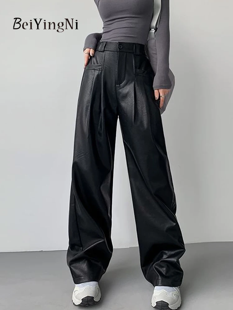 

Осень 2023, корейские женские брюки Beiyingni из искусственной кожи, свободные Роскошные брюки с высокой талией и широкими штанинами, уличная одежда, шикарные облегающие черные брюки