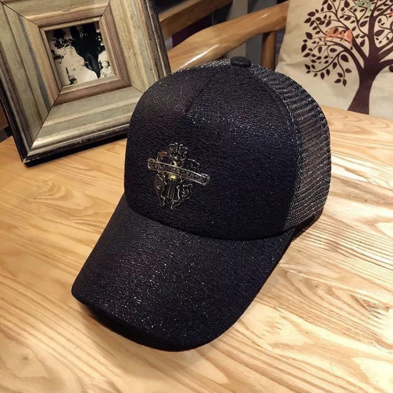 

Disney Summer street new curved baseball cap breathable metal trend simple mesh duck tongue men's and women's sun visor