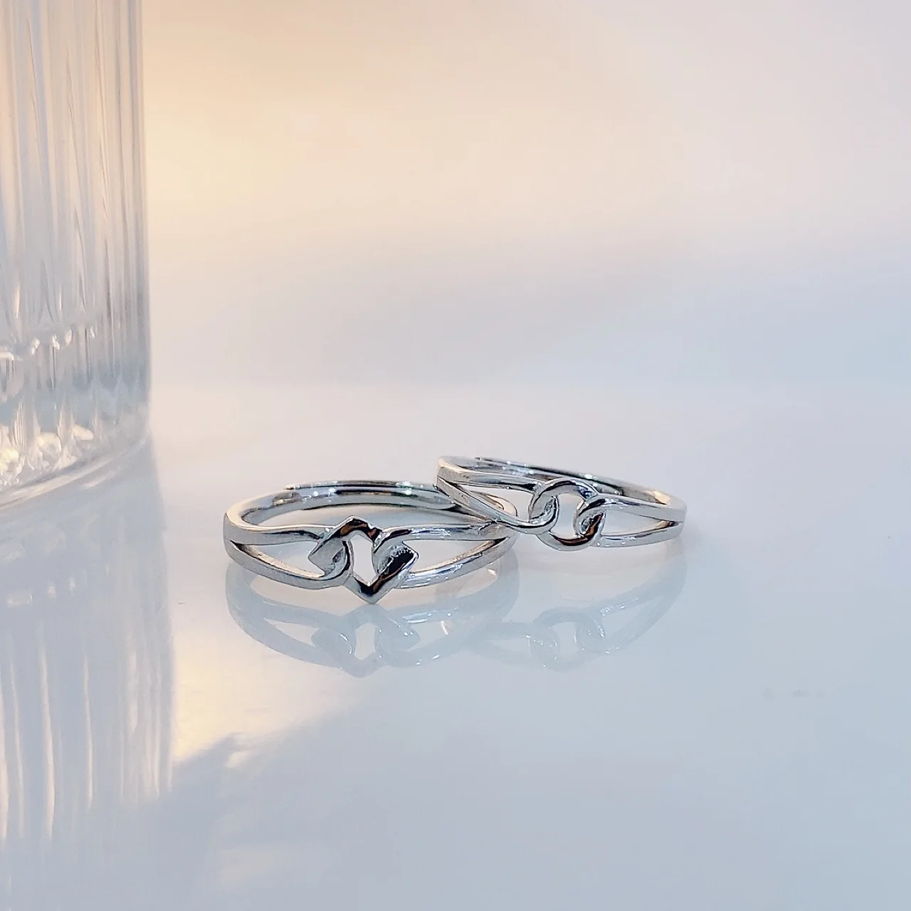 

Lifetime S925 sterling silver couple ring ins fashion simple wind niche design light luxury ring for men and women