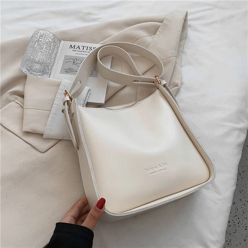 

2022 Burminsa Vintage Wide Strap Crossbody Shoulder Bags For Women Trends Brand Designer Large Capacity Work Ladies Handbags
