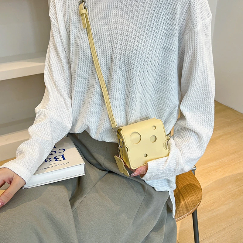 

Милые женские кошельки в виде змеиной помады, женская сумка через плечо, мини-сумка в форме сыра