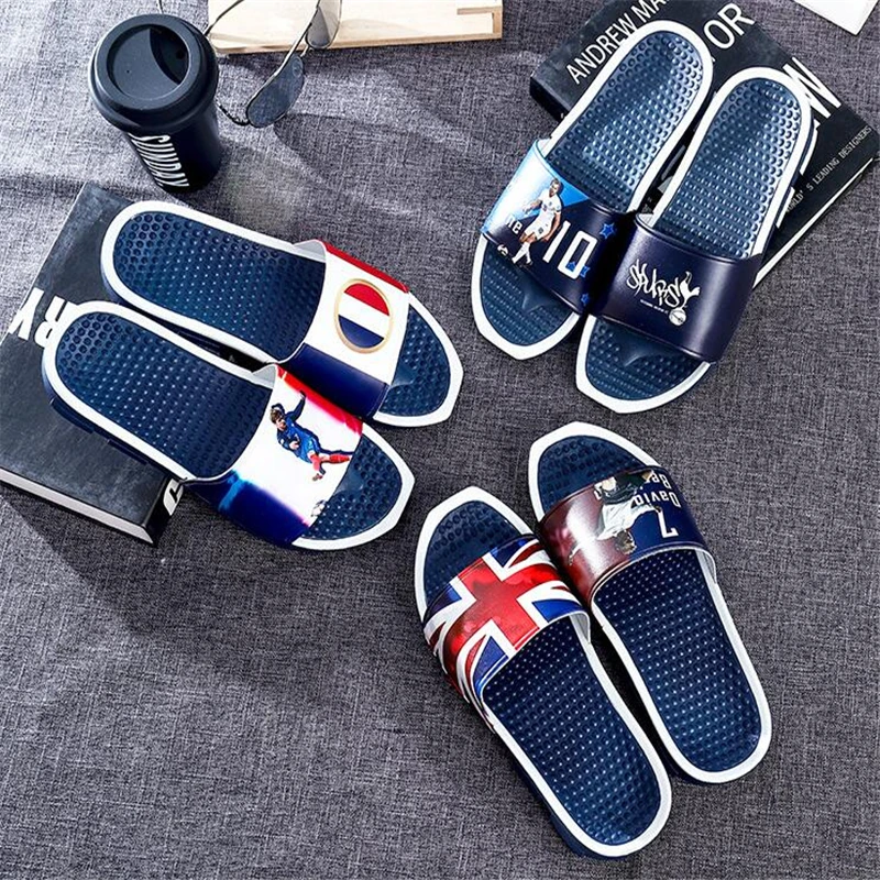 Sports Designer Indoor Home Slippers For Men Women Kids Summer Pool Slide Sandal Men Outdoor Beach Slides football Slippers