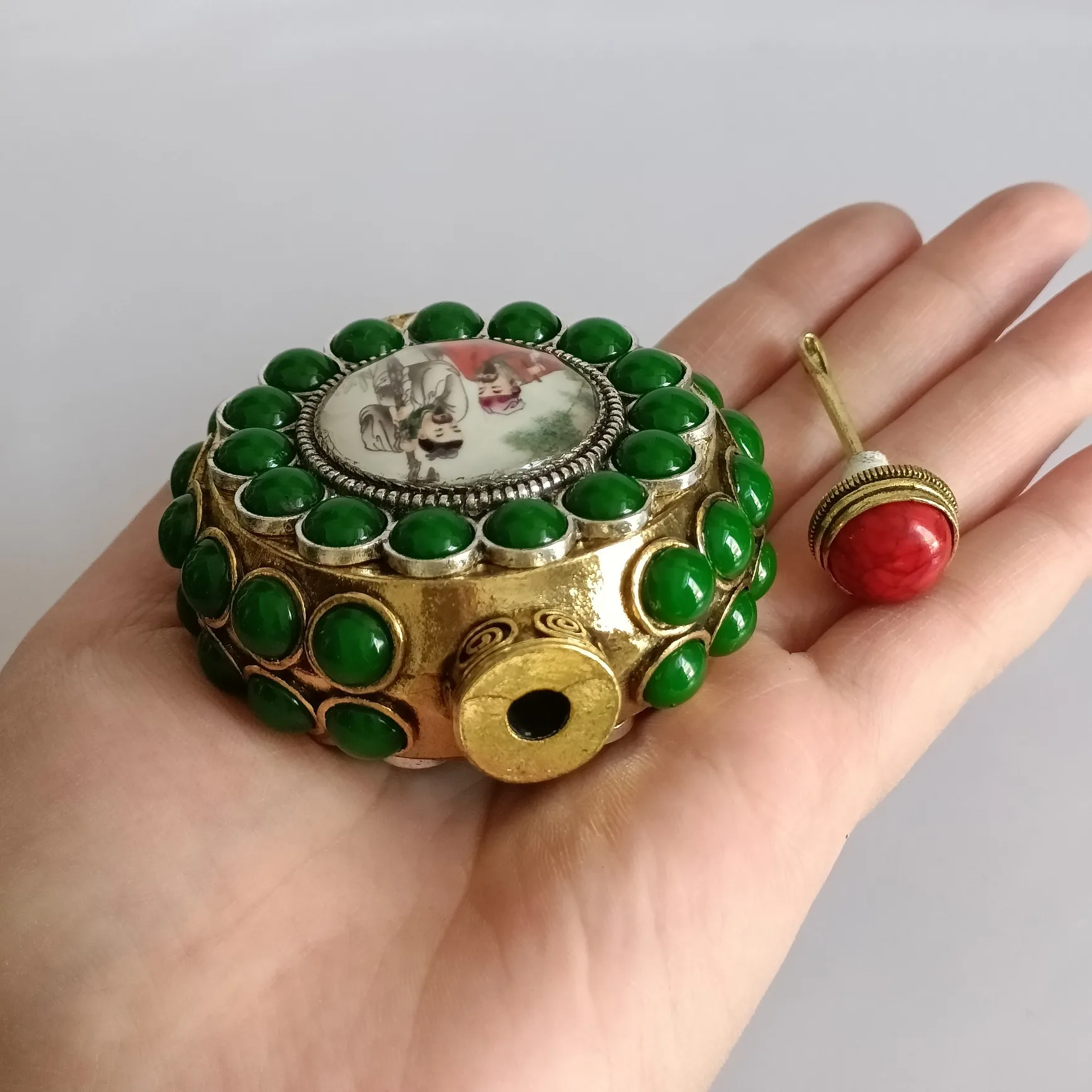 Chinese Elaboration Good Luck Wealth Noctilucent “ Snuff Bottle” Metal Crafts Home Decoration Collect